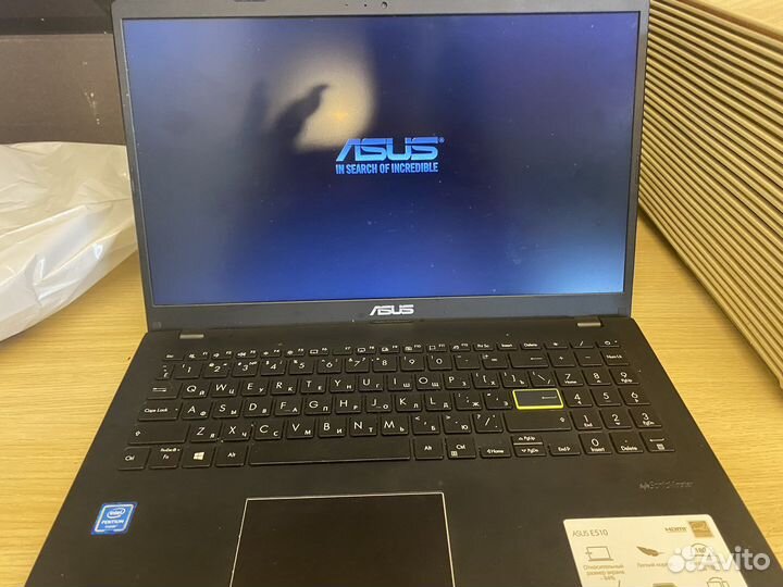 Ноутбук asus