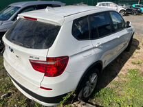BMW X3 2.0 MT, 2013, битый, 162 000 км, с пробегом, цена 740 000 руб.