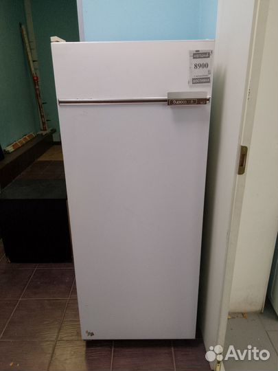 Холодильник бу Бирюса 145см на гарантии