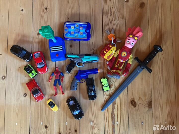 Игрушки для мальчика
