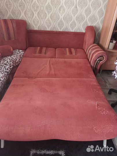 Угловой диван бу