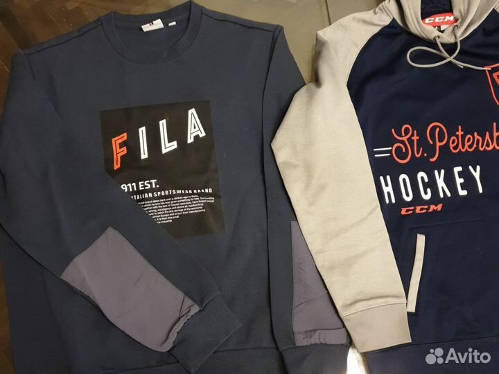 Кофта на мальчика S