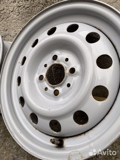 Продаю диски