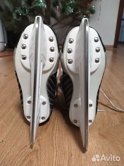 Коньки детские 30 размер