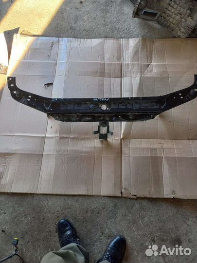 Панель передняя верхняя Рено Лагуна 2