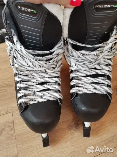 Коньки хоккейные reebok 28K