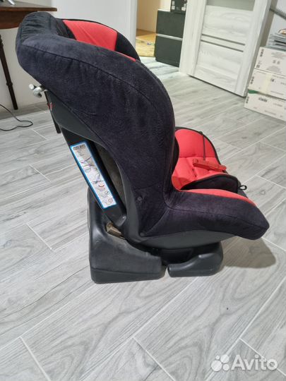 Автомобильное детское кресло от 0 до 18 кг