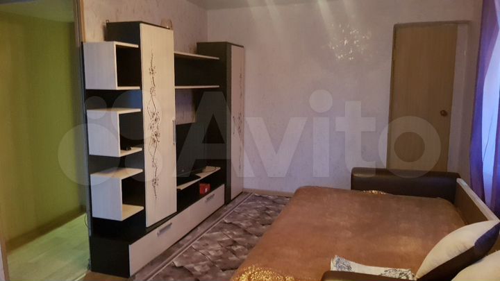 1-к. квартира, 35 м², 4/4 эт.