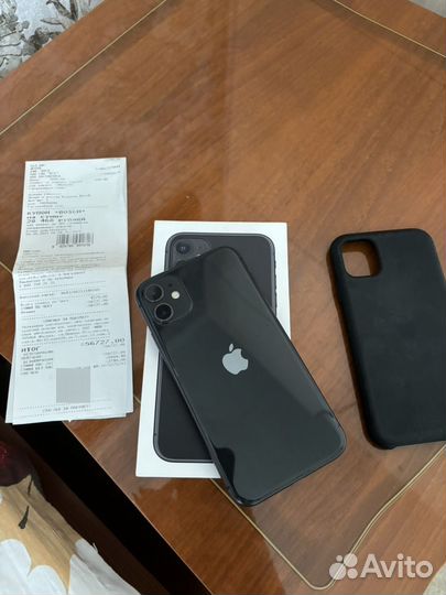 iPhone 11, 64 ГБ