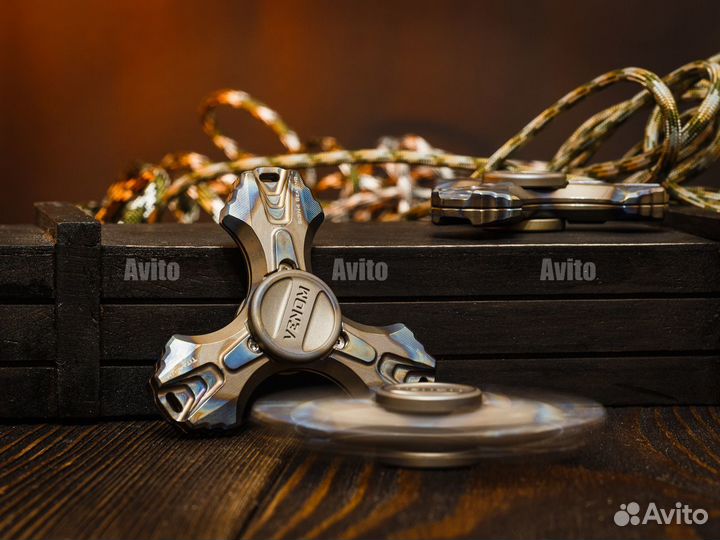 Спиннер Venom от Кевин Джон