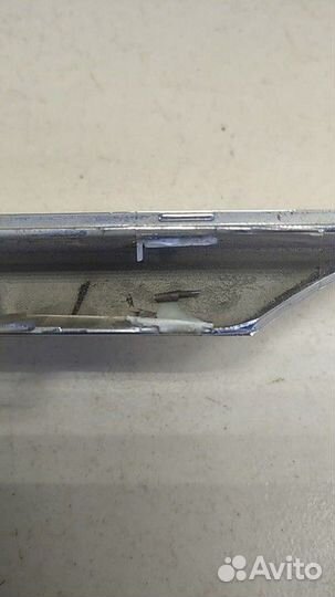 Накладка на решетку радиатора Hyundai Solaris