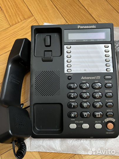 Проводной телефон Panasonic KX-TS2365RUB, черный