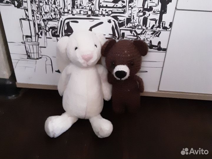 Заяц и Медведь