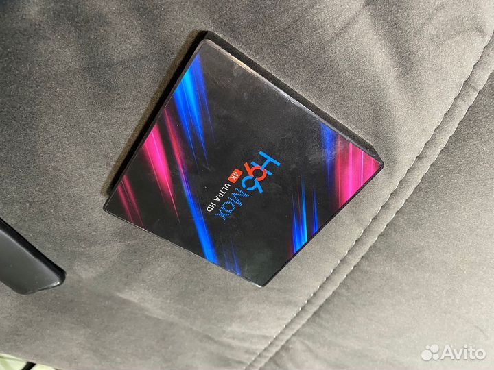 Smart tv приставка H96 max 4/32 Gb