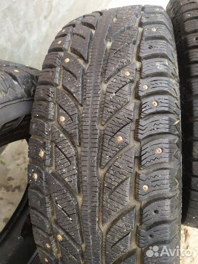 Cooper Weather-Master Ice 100 235/65 R18 35H