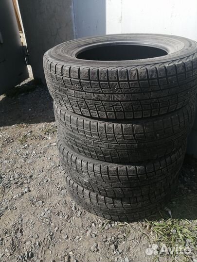 Yokohama Ice Guard IG30 175/70 R14