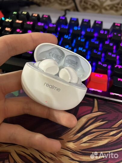 Беспроводные наушники realme buds t100