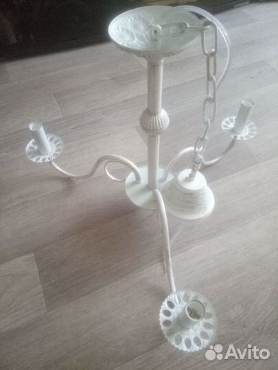 Люстра на 3 рожка