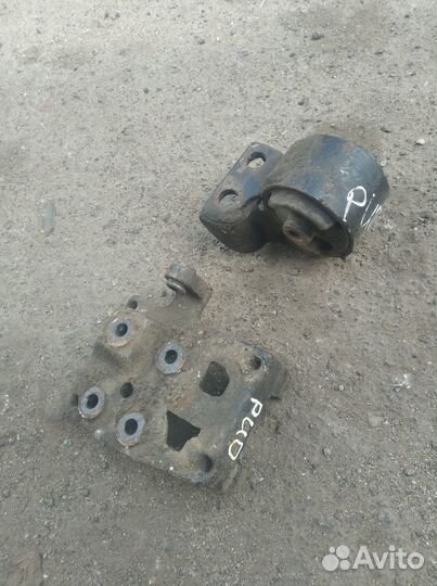 Кронштейн Киа Рио 1