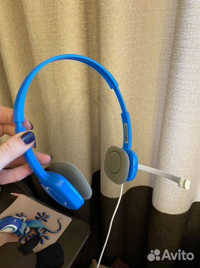 Наушники с микрофоном