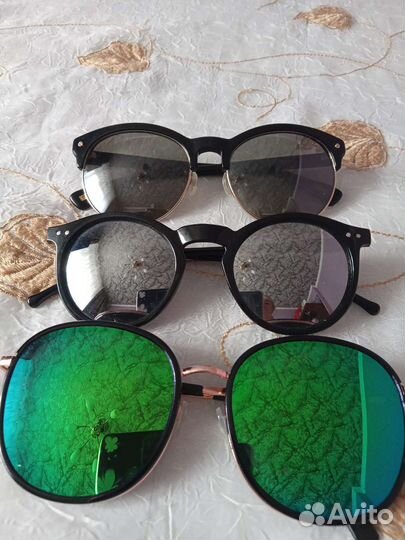Солнечные очки женские