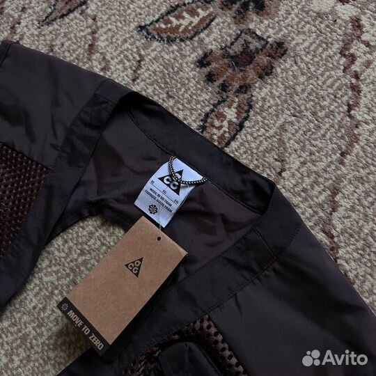 Жилетка Nike ACG Buttles Vest Light Оригинал