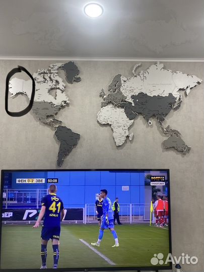 Карта мира из дерева