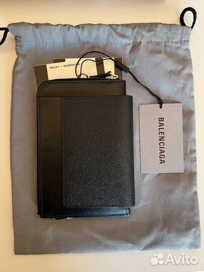 Balenciaga passport holder сумка кошелек