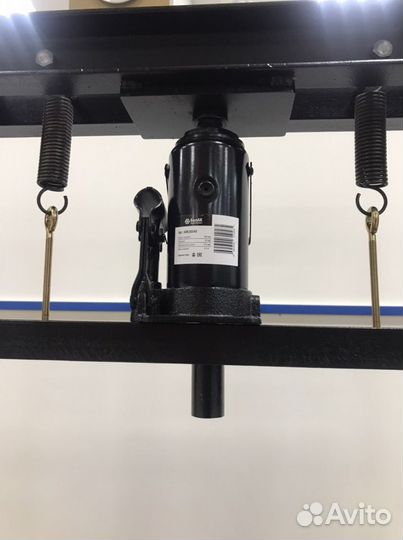 Пресс гидравлический настольный 16т