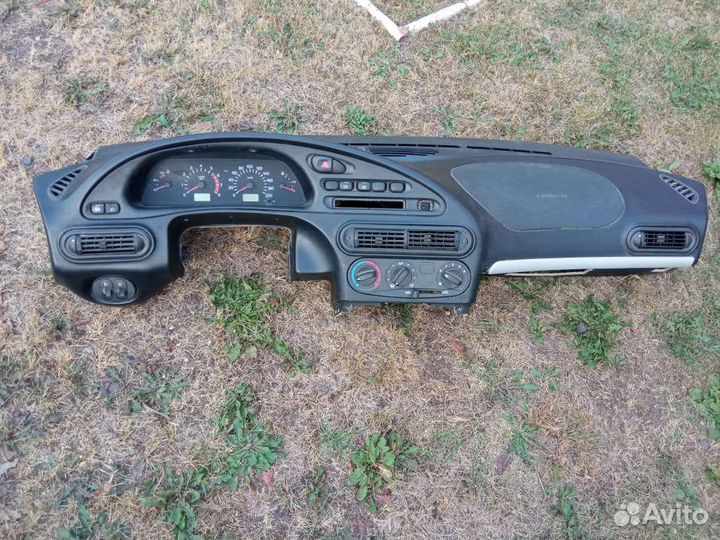 Торпедо (панель)niva chevrolet