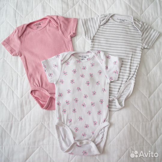 Пакет одежды на девочку 0-3 мес 56-62