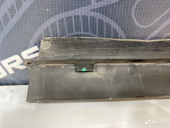 Воздуховод радиатора Audi A6 C6 BDW 2004