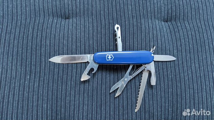 Складной нож Victorinox, Huntsman, клеймо арбалет