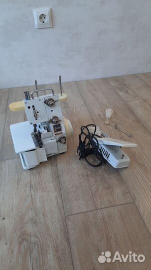 Оверлок Yamata FN2-7D