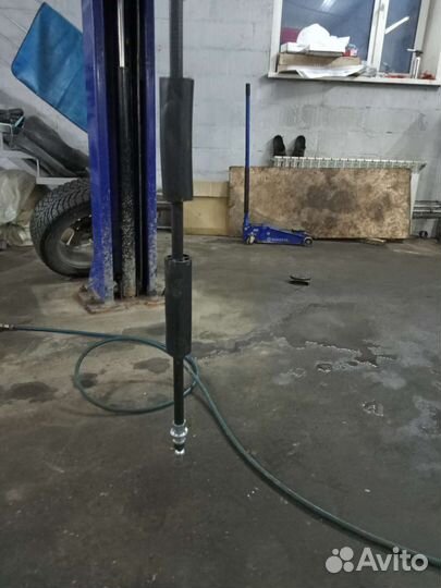 Трос ручного тормоза Мазда 3 вк