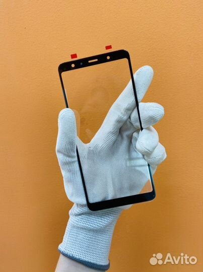 Замена разбитого стекла на Samsung A7 2018
