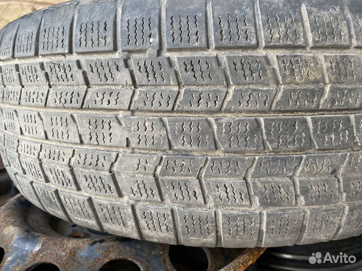 Dunlop Direzza DZ102 215/60 R16