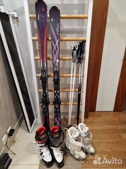 Горные лыжи мужские и женские Atomic