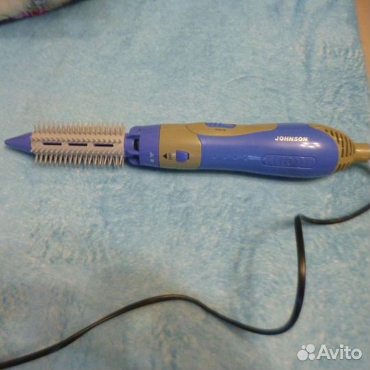Фен-щетка для укладки волос Johnson новый