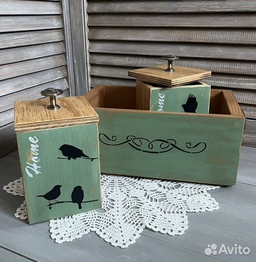 Деревянный декоративный ящик