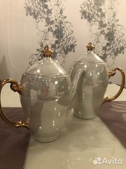 Чайник фарфоровый