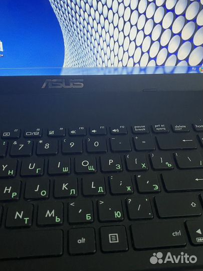 Большой и мощный Ноутбук asus X751M 17