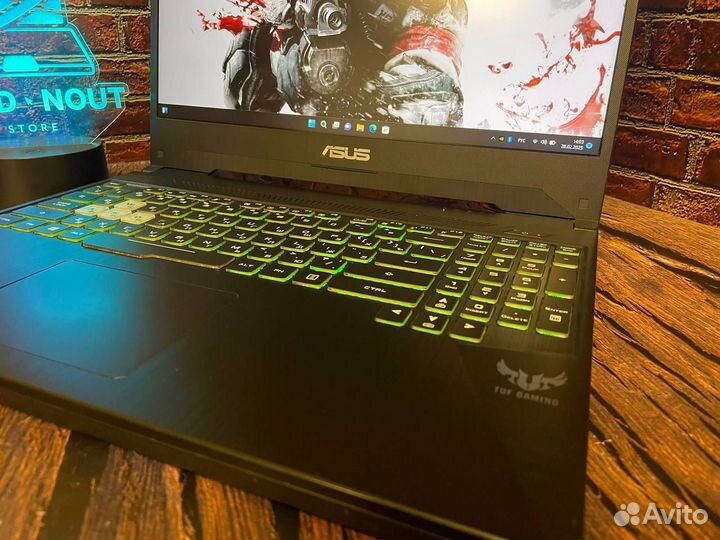 Asus TUF Gaming Ryzen 5 16GB 512SSD