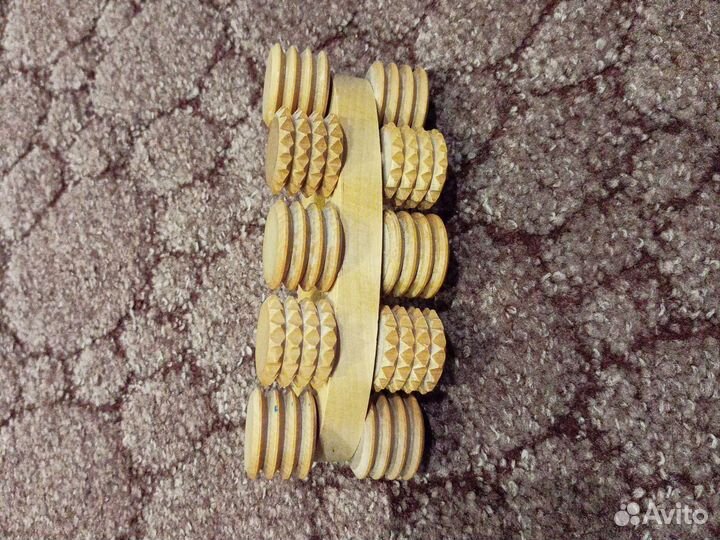 Массажер деревянный