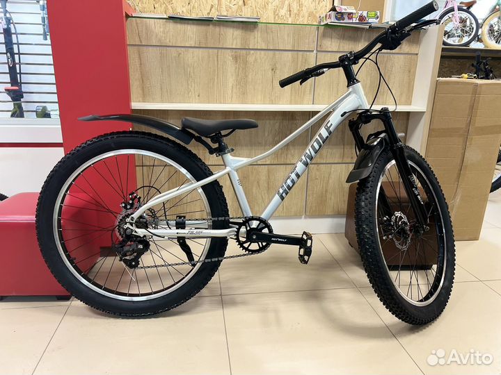 Велосипед с алюминиевой рамой