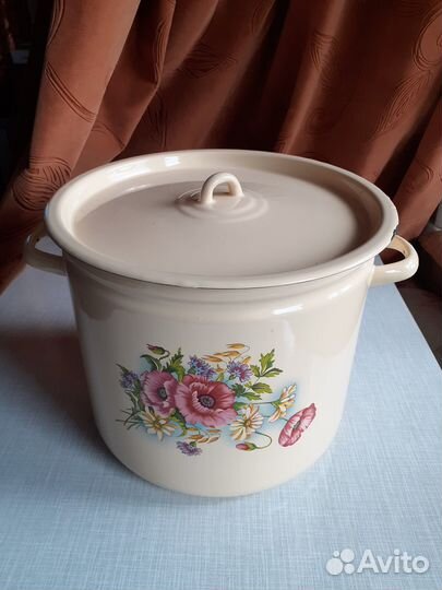 Кастрюля эмалированная 10 литров