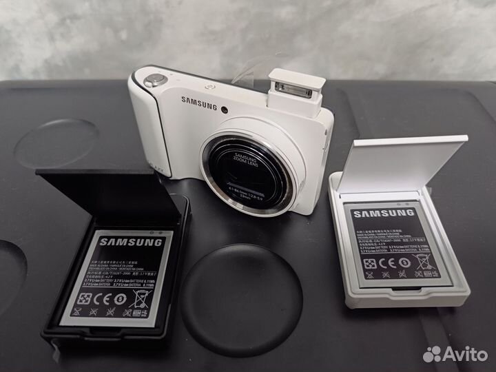 Samsung Galaxy Camera (Android)