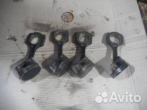 Поршень с шатуном Renault Logan 2005-2014