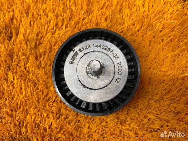 Ролик обводной Bmw 6-Series E63 N62B44A 2003