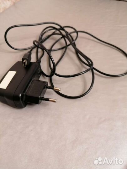 Зарядное устройство